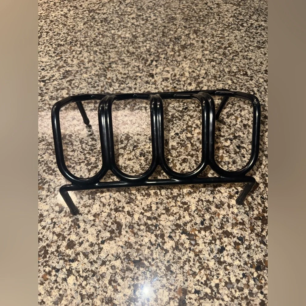 Pistol Rack - Picture 2 of 2